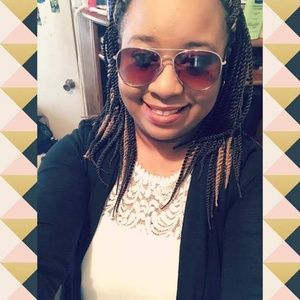 Meet your Posher, Brittany